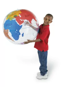 Duży dmuchany globus...