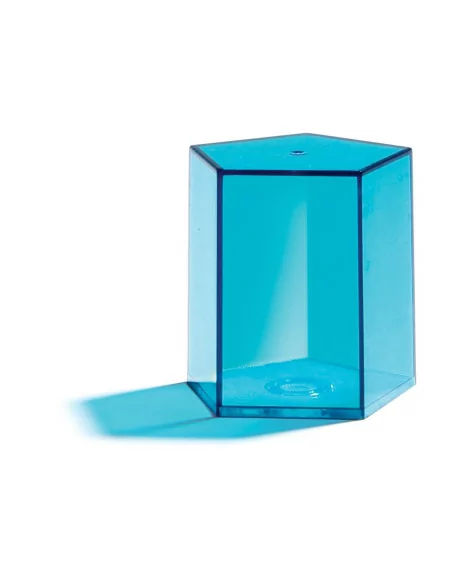 Przezroczyste kolorowe geometryczne bryły