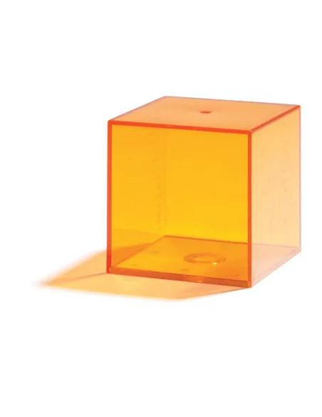 Przezroczyste kolorowe geometryczne bryły