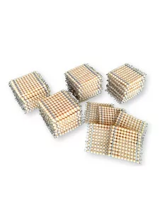 45 sztuk kwadratów (100...