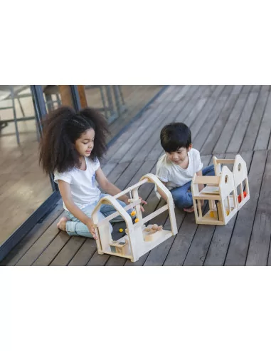 Przenośny domek dla lalek