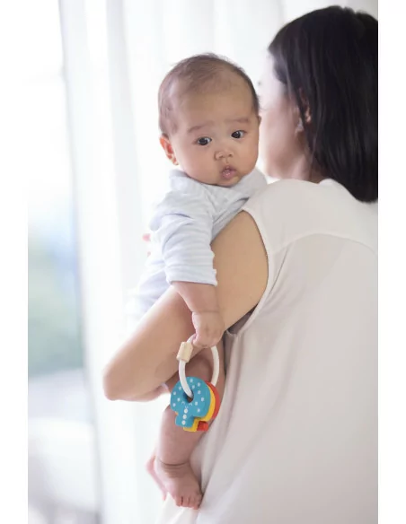 Drewniana grzechotka klucze