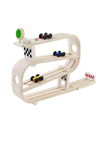 Racer na równi pochyłej