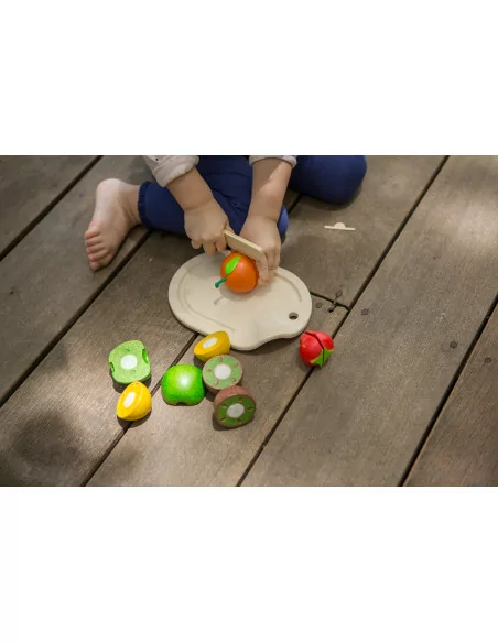 Owoce z deską do krojenia