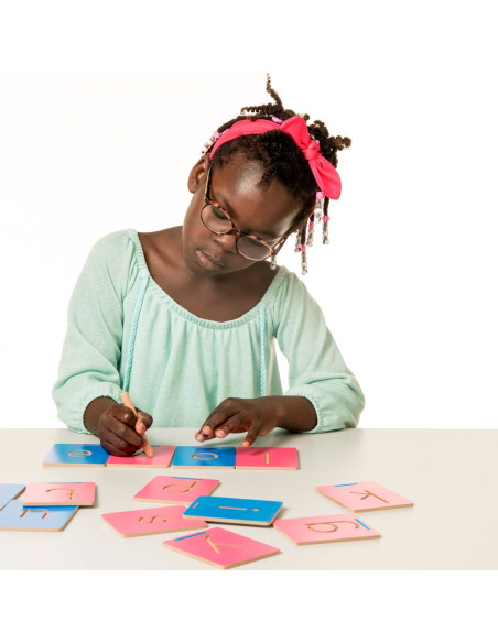 Toys for life - poznaję literki