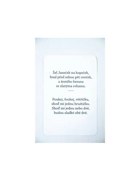 Kontrastní kartičky s lidovými říkankami