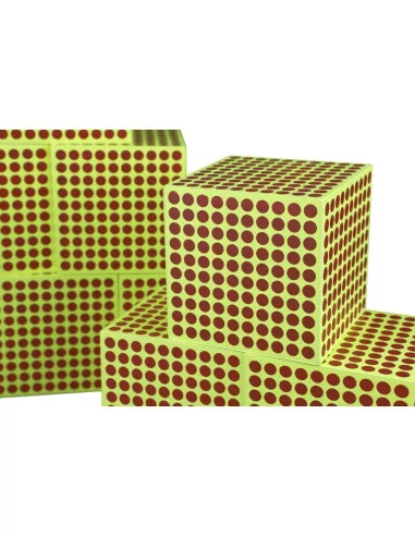 Drewniane tysiące. Sześciany 1000 , 9 szt.