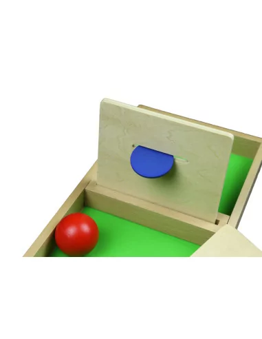 Pudełko z piłeczką, krążkiem