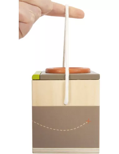 Schránka na pozorování hmyzu