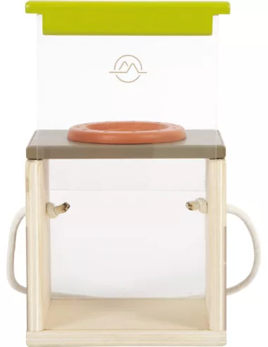 Schránka na pozorování hmyzu