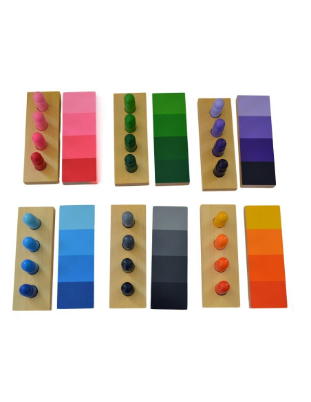 Cieniowanie kolorów - figurki z tabliczkami