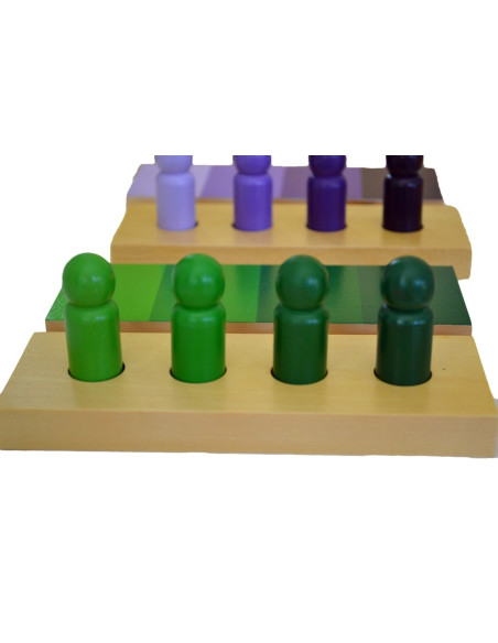 Cieniowanie kolorów - figurki z tabliczkami