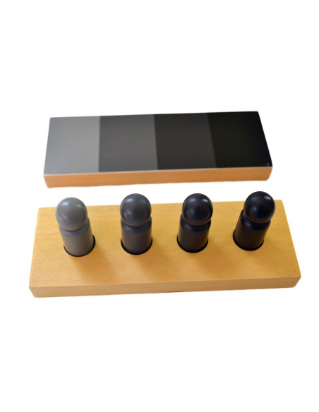 Cieniowanie kolorów - figurki z tabliczkami