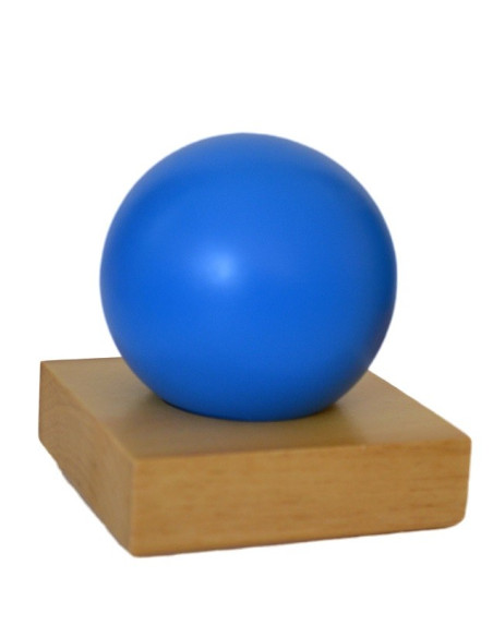 Bryły geometryczne z pudełkiem